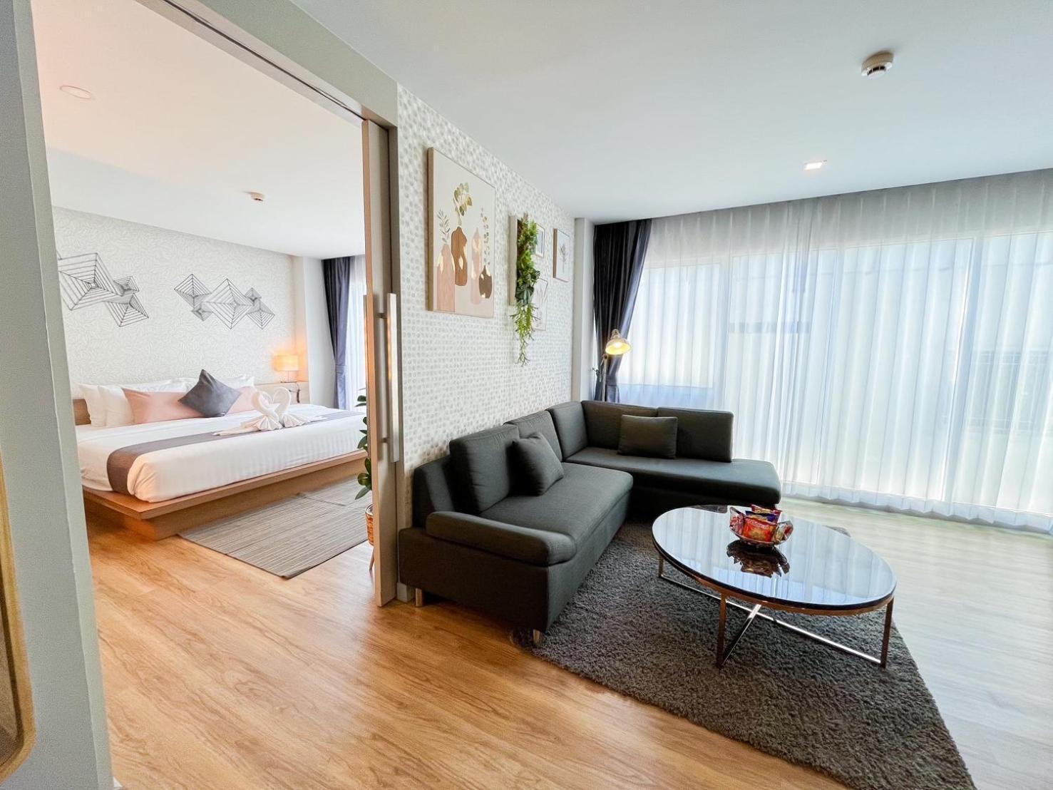 Slive Hotel Surin Exterior photo